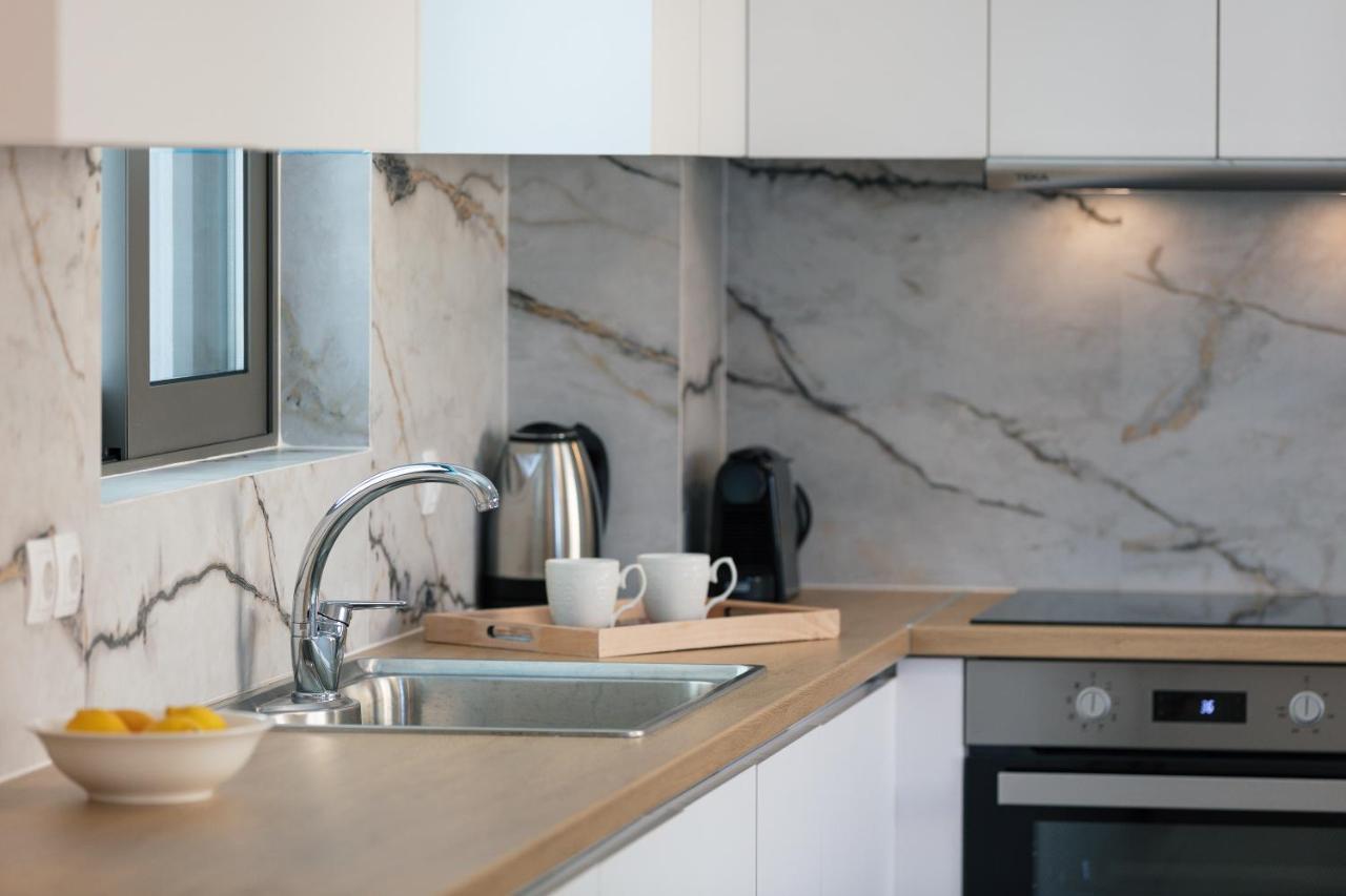 Greek Sky - New Modern Apartment With Shared Pool Ταυρωνίτης Εξωτερικό φωτογραφία