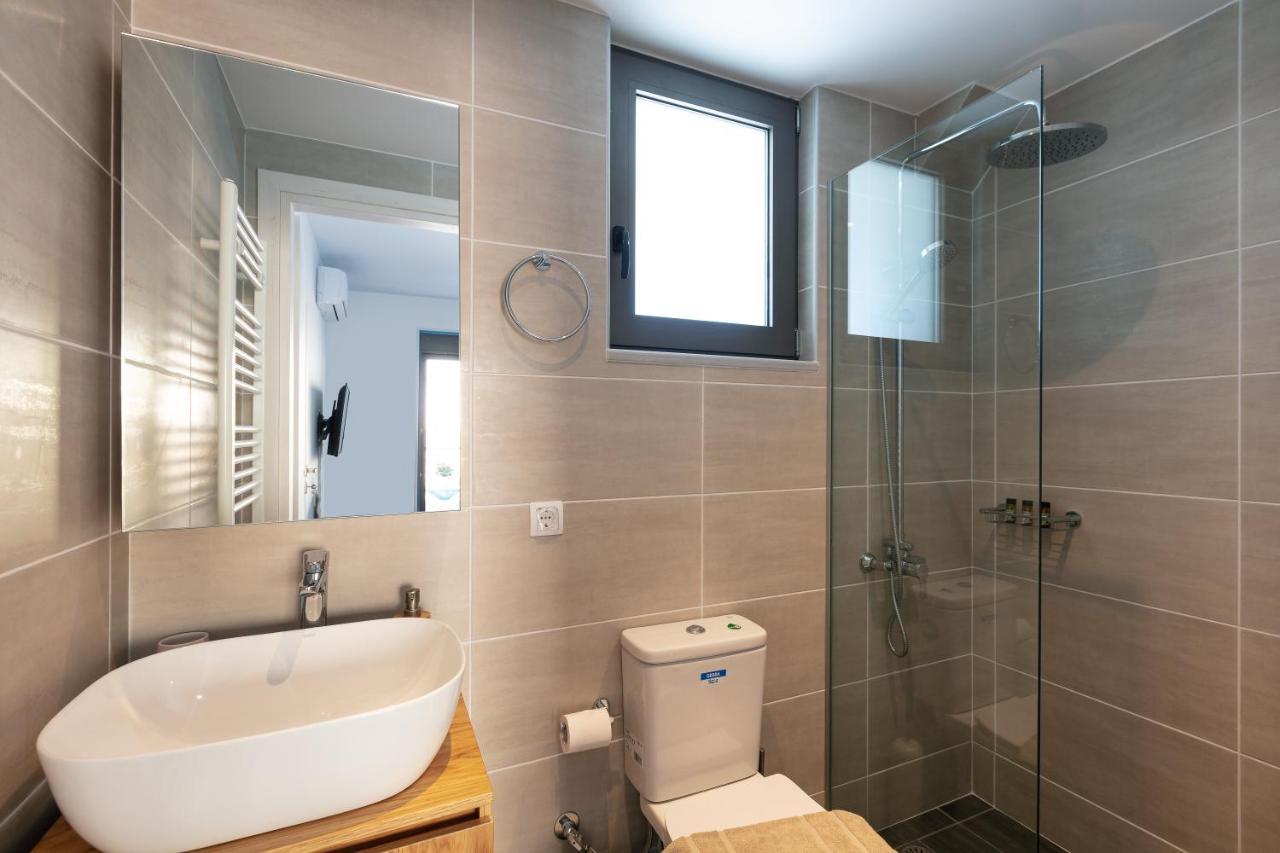 Greek Sky - New Modern Apartment With Shared Pool Ταυρωνίτης Εξωτερικό φωτογραφία